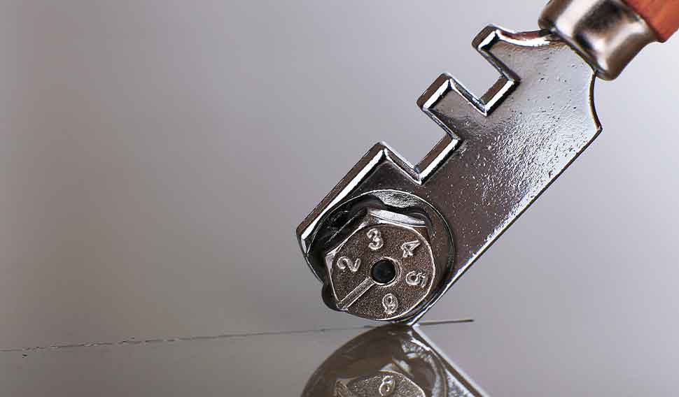 Cutting glass at apgm