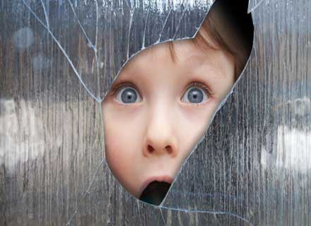 picture of broken glass window.