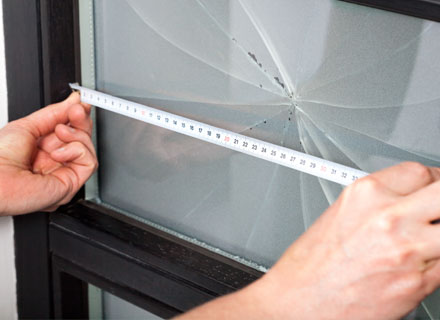 picture of broken glass